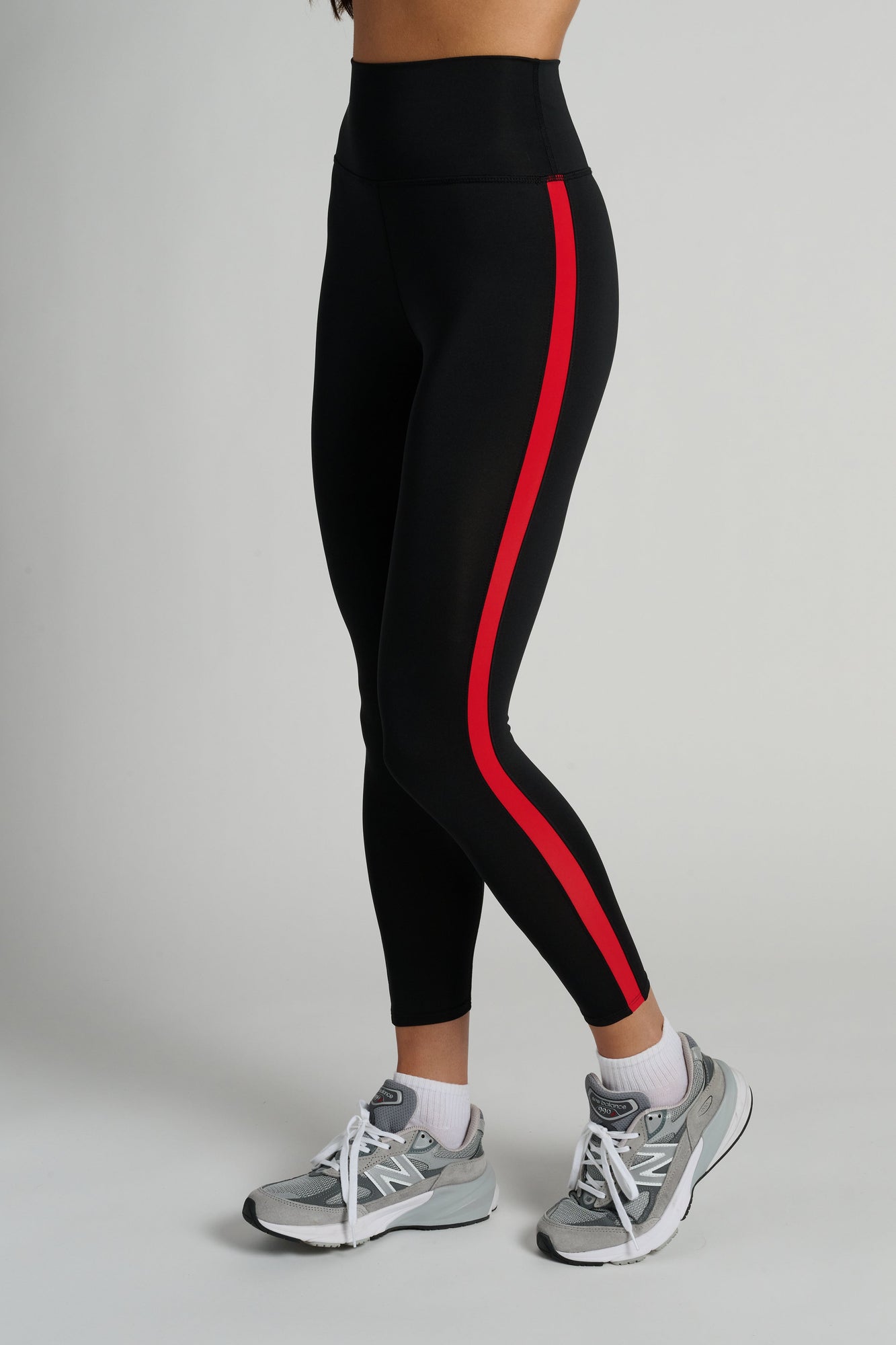 Soul by SoulCycle | Milestone Racing Tight | Black/Red