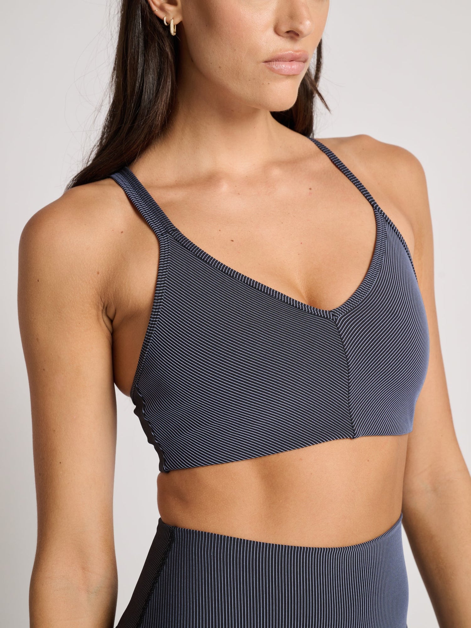Spiritual Gangster | Mercury 2-Tone Longline Bra | Black