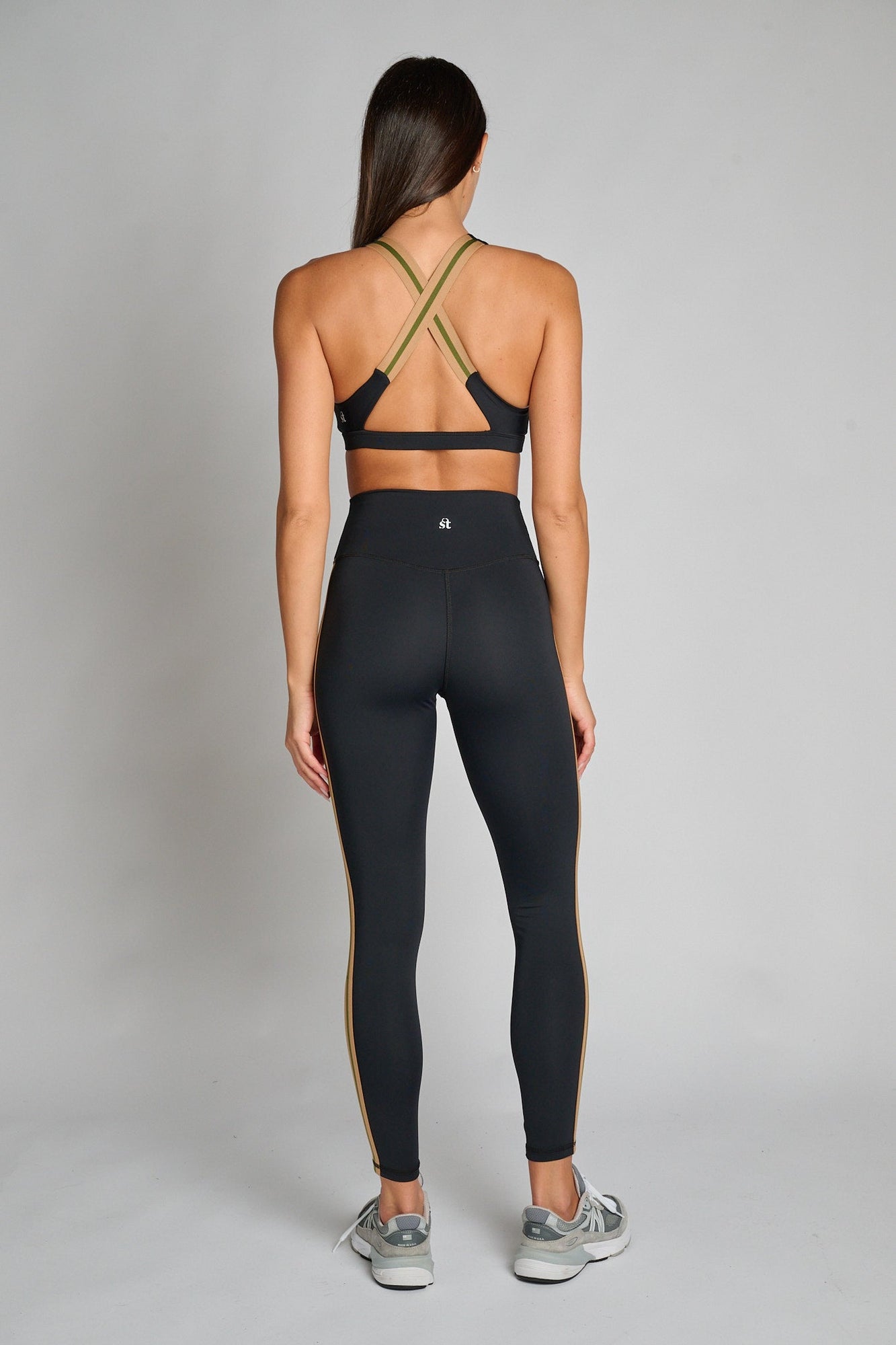Strut This | The Sage Ankle | Black