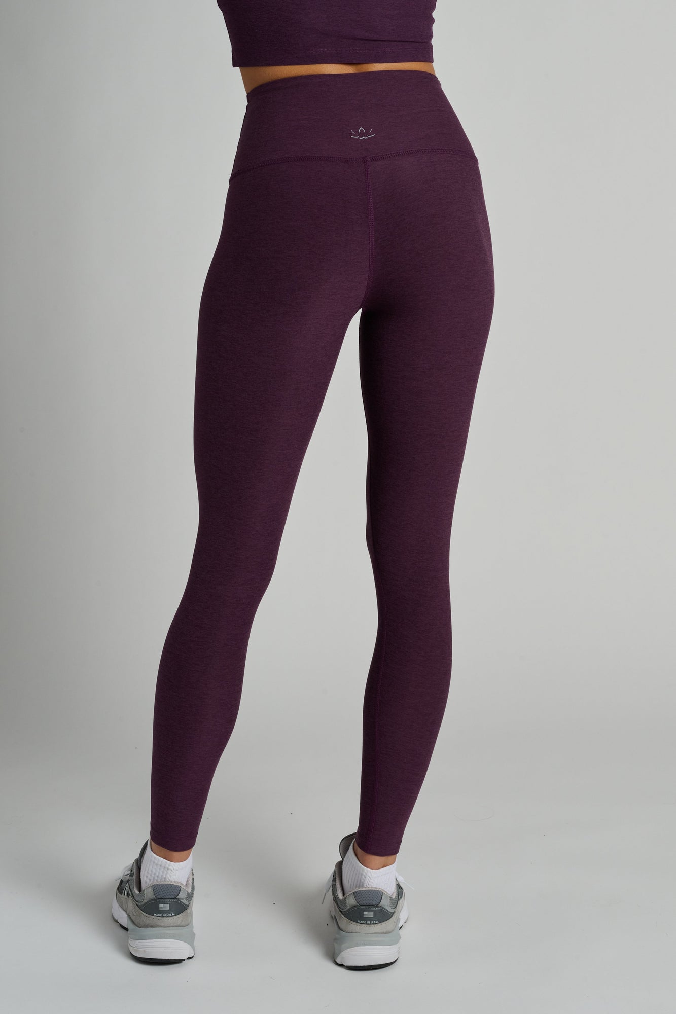 Beyond Yoga | Caught In The Midi Legging | Eggplant Purple Heather