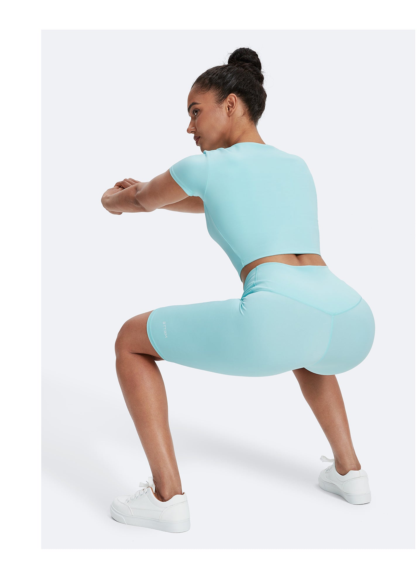 Sculpting Fit Pilates Shorts | Arctic Blue