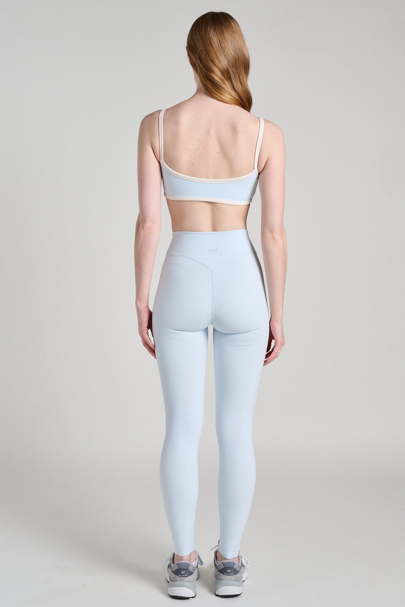 437 | The Essentials Legging | Ice Blue
