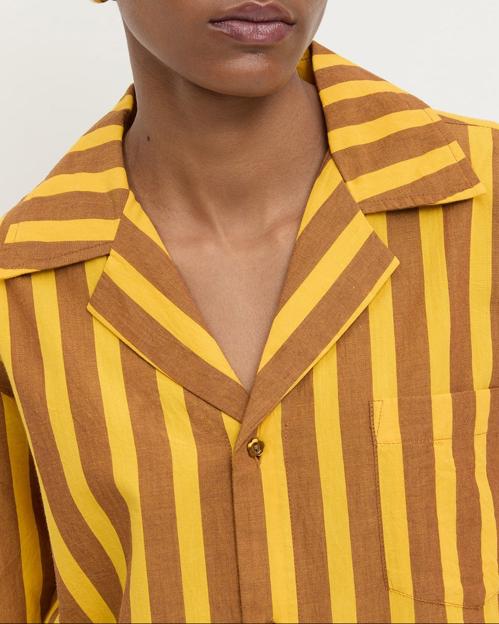 Color: Brown/Butter