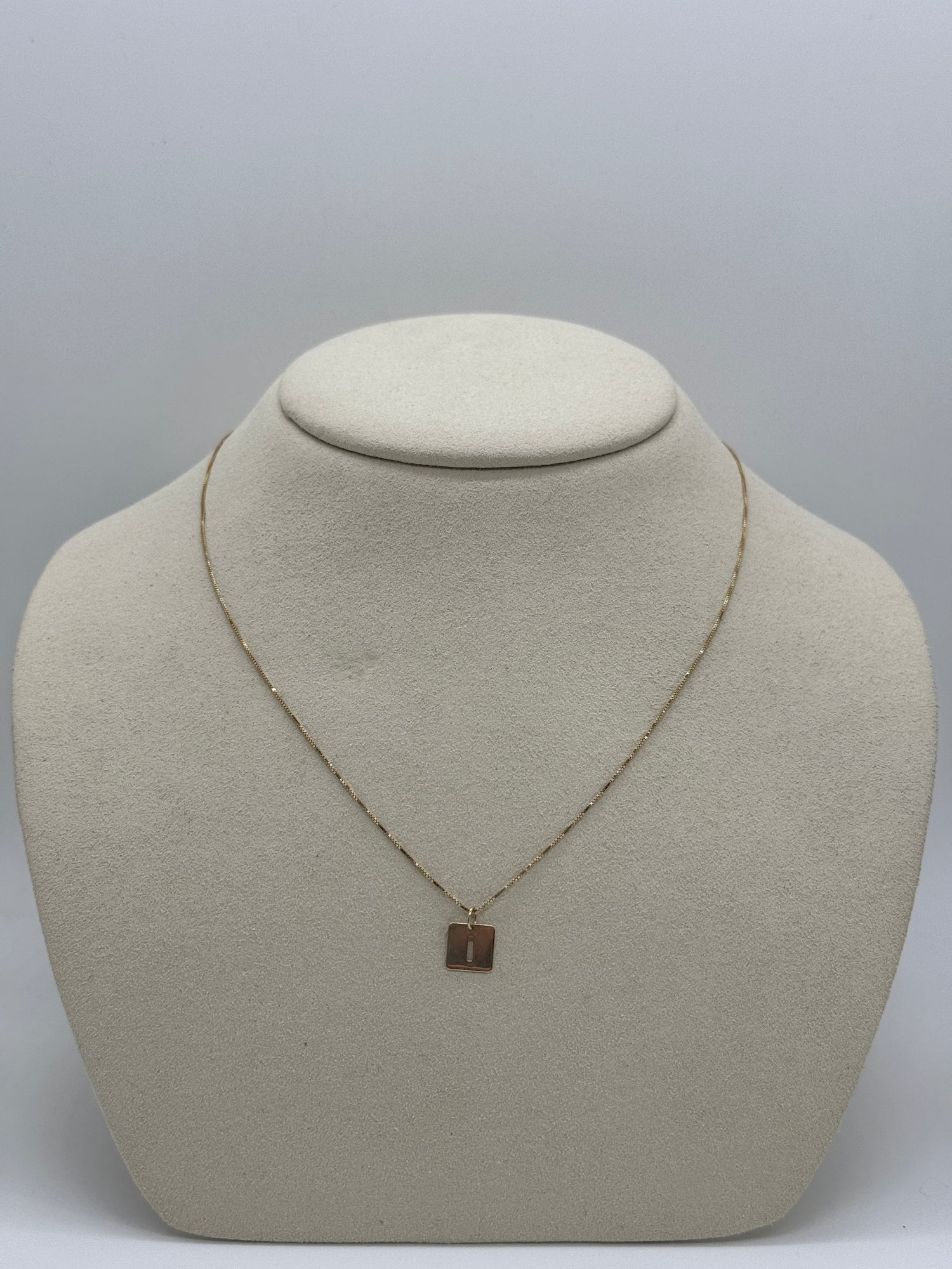 Cut Out Initial Tag Necklace | 10K Solid Yellow Gold