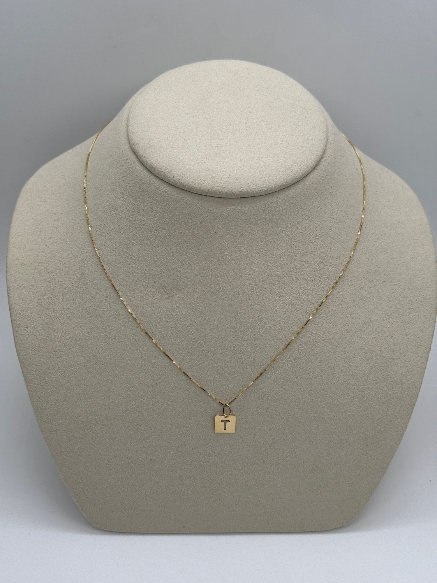 Cut Out Initial Tag Necklace | 10K Solid Yellow Gold
