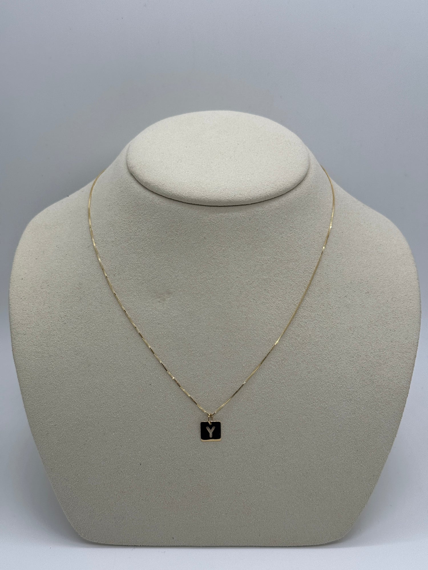 Cut Out Initial Tag Necklace | 10K Solid Yellow Gold
