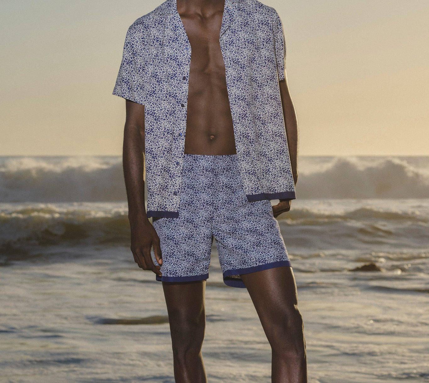 Travis Floral Print Capri Collar Shirt | Midnight Navy