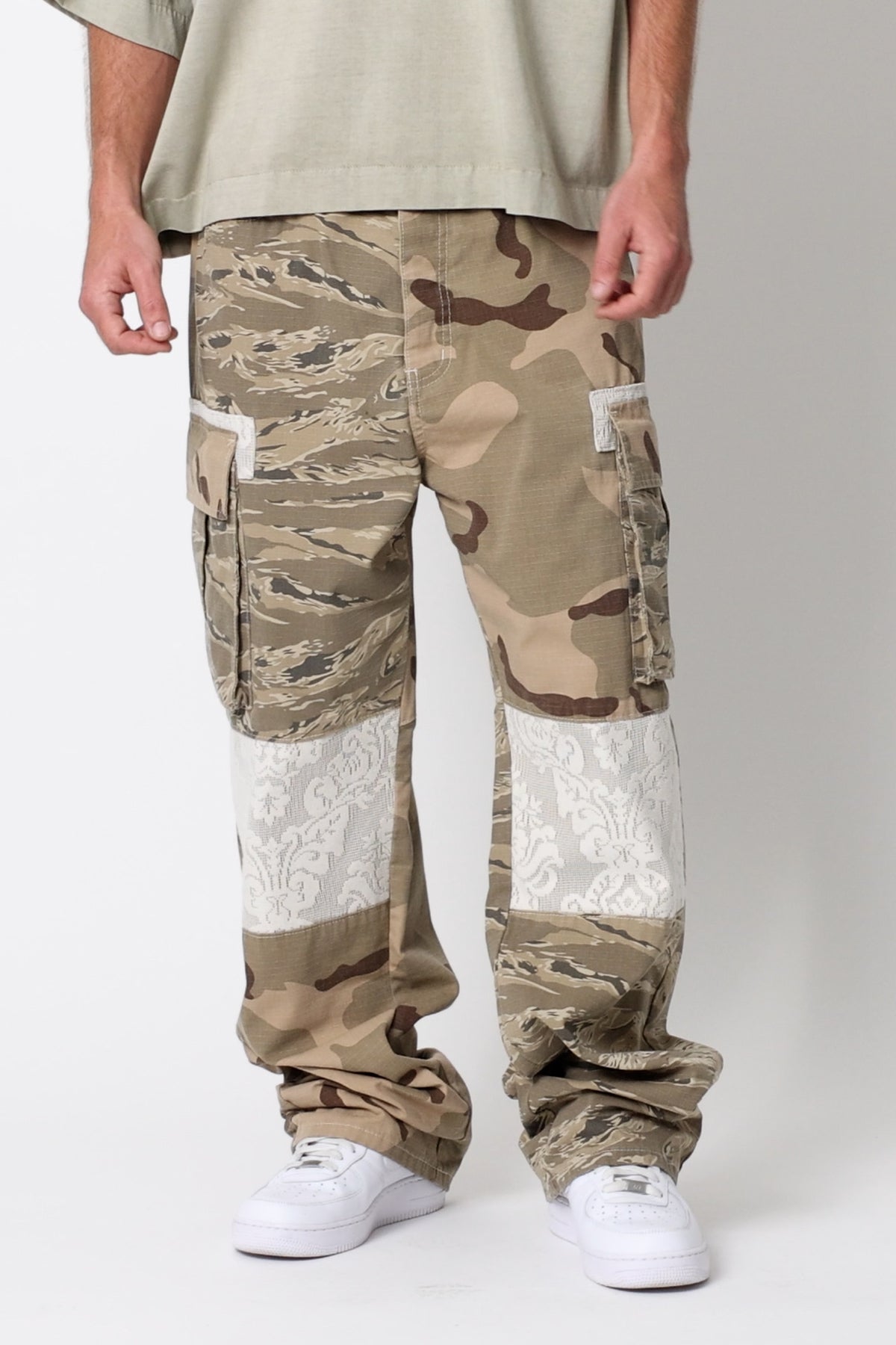 Ultra Baggy Mixed Camo Cargo Pants | Multi