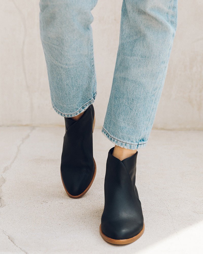 Womens | Venetian Bootie | Black