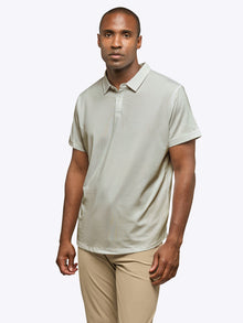 [info]--Isa is 6'3, 175lbs and wears a size L