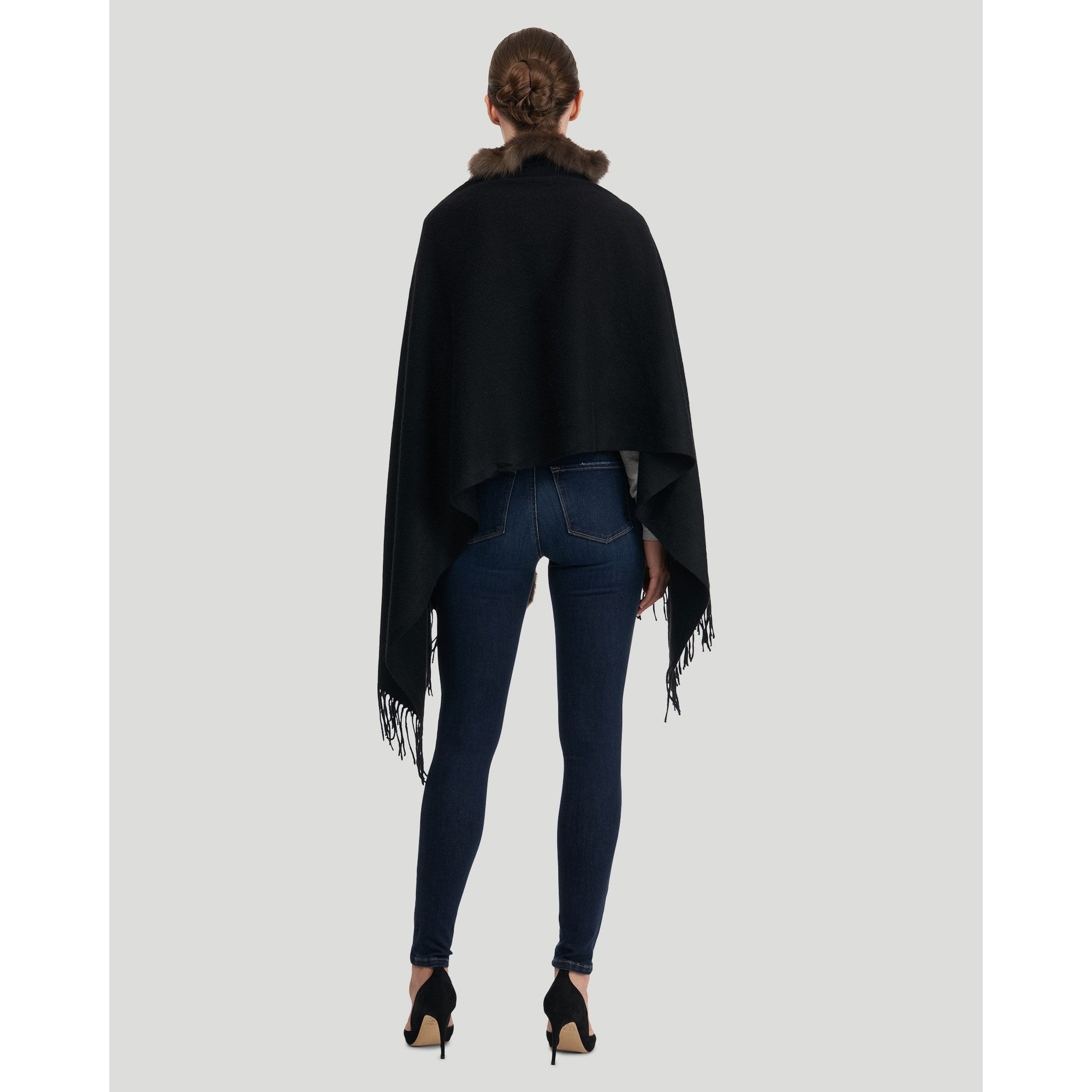 Women | Cashmere Stole With Sable | Black/Uptone