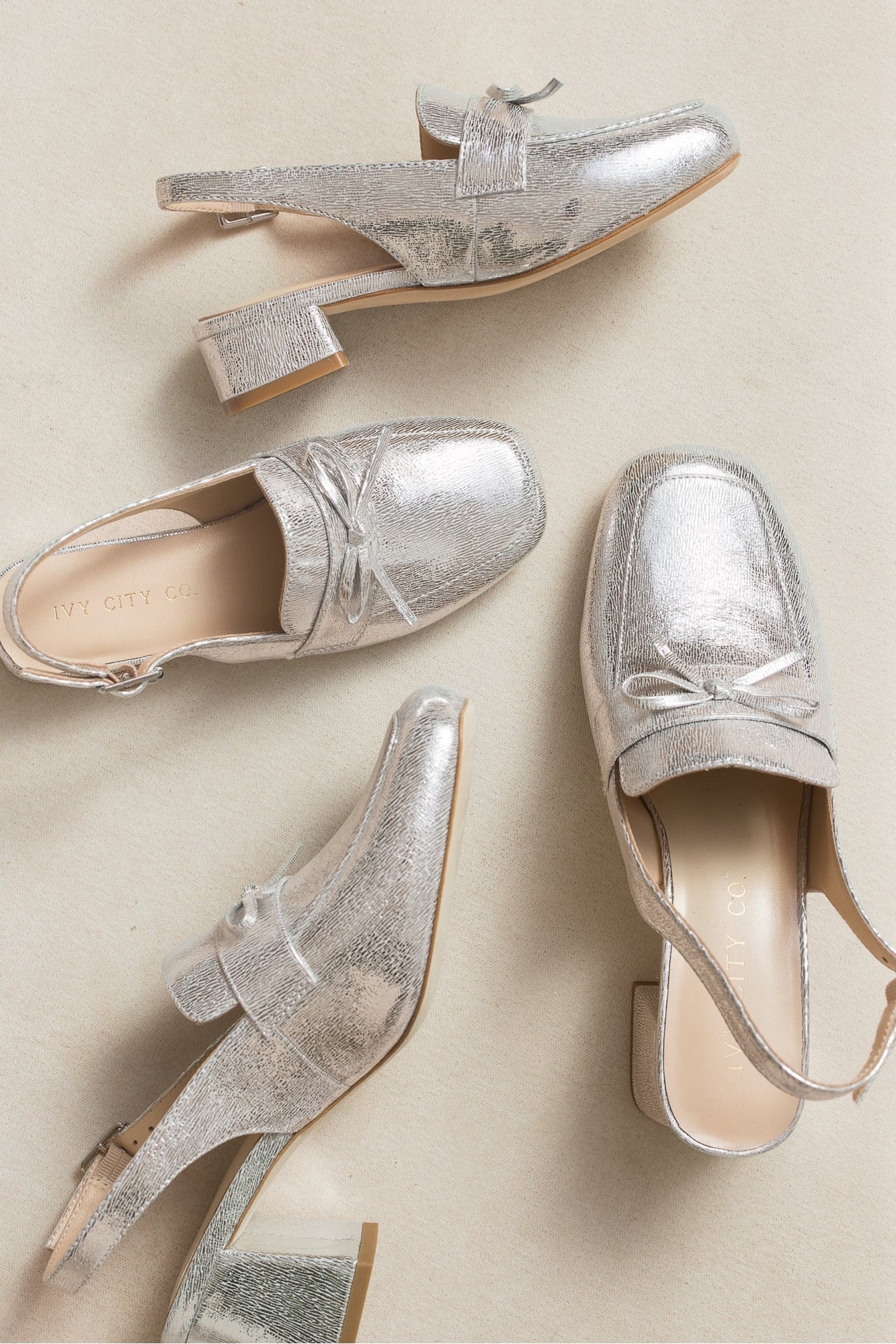 Women | Ivy Bow Loafer | Silver