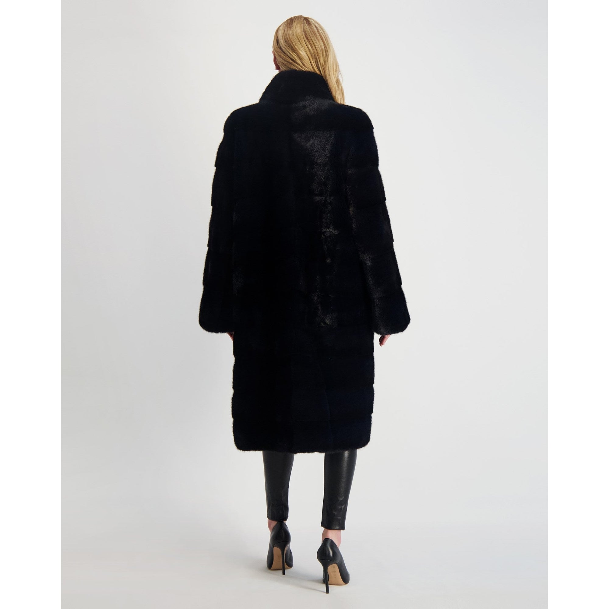 Women | Mink Short Coat | Navy