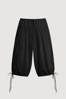 Arya | Aayat Wide-Leg Balloon Short in Size Small - Flat