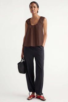 Isilda | Abby Organic Cotton U-Neck Top in Size Extra Small
