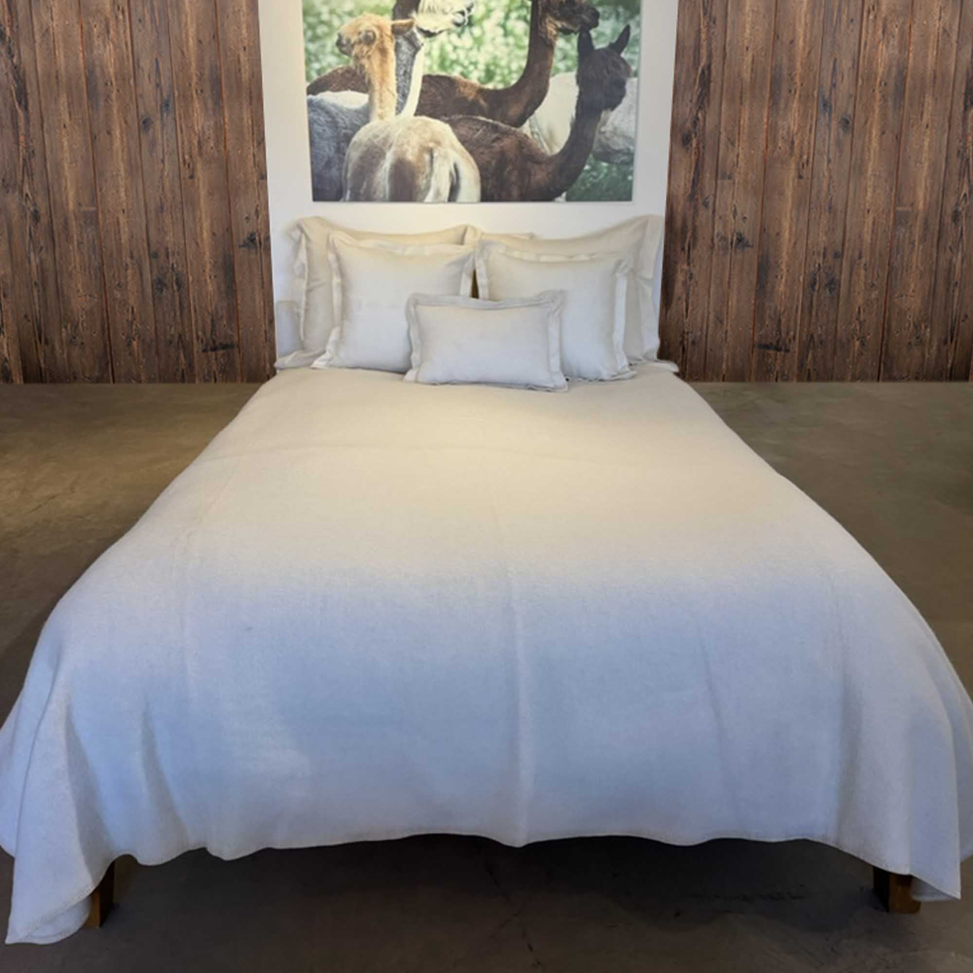 Oslo Bed Blanket King | Ivory