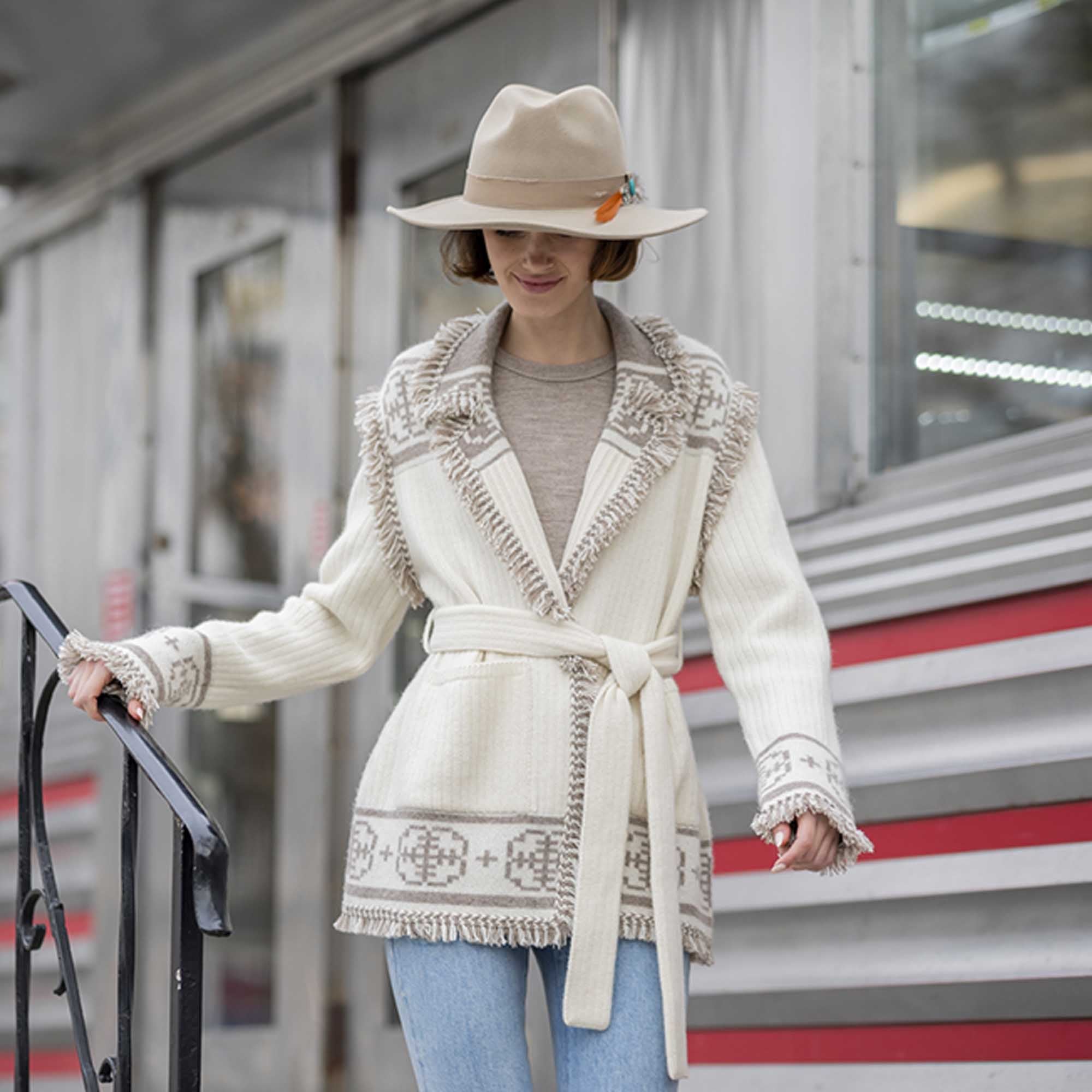 Hacienda Cardigan | Ivory / Taupe