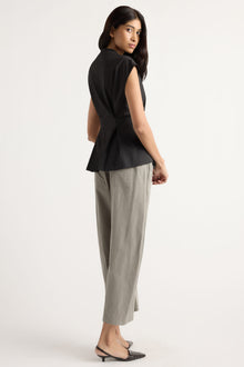 Arya | Acacia Cinch-Waist Sculpted Blouse in Size Small