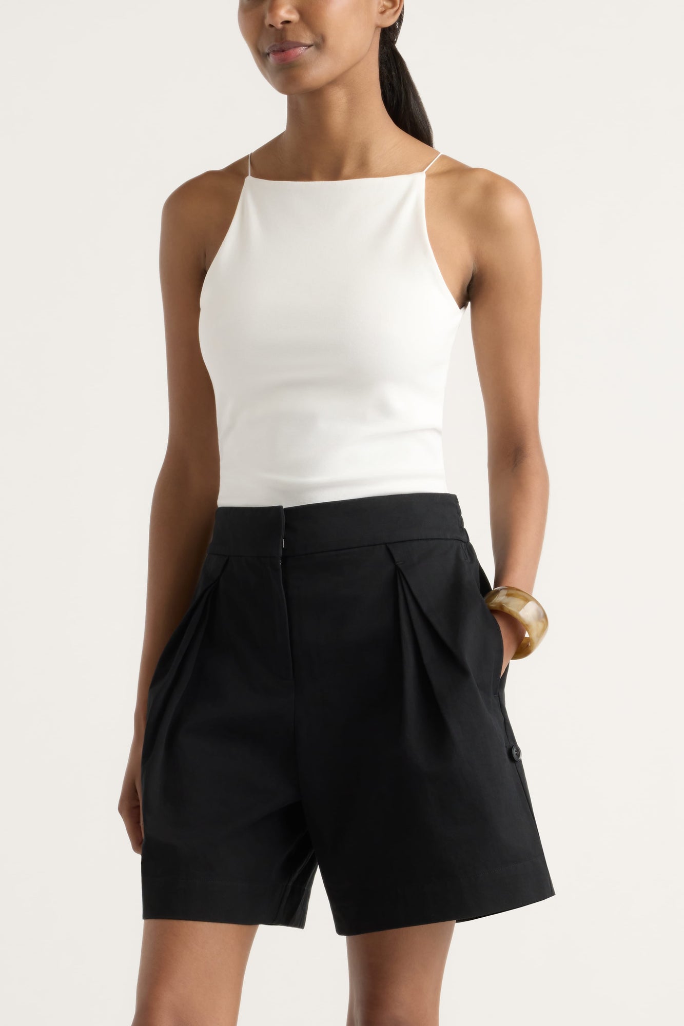 Isilda | Celeste Tailored Chino Short in Size Extra Small