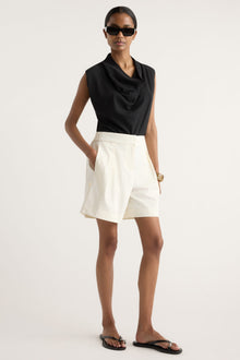 Isilda | Celeste Tailored Chino Short in Size Extra Small