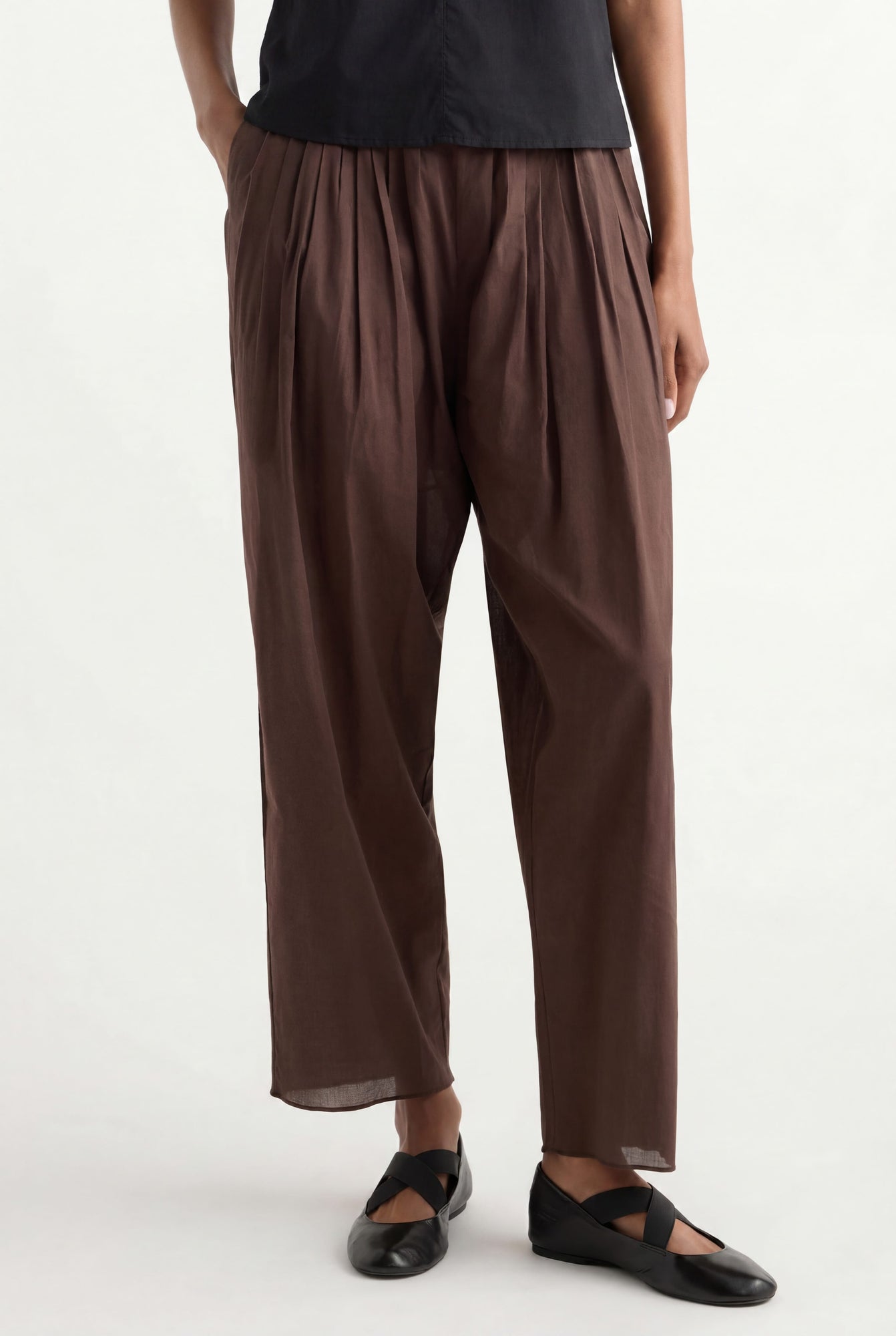 Isilda | Garima Shirred Organic Cotton Pant in Size Extra Small