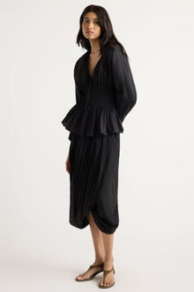 Arya | Hiroko Pleated Sculpted Blouse in Size Small