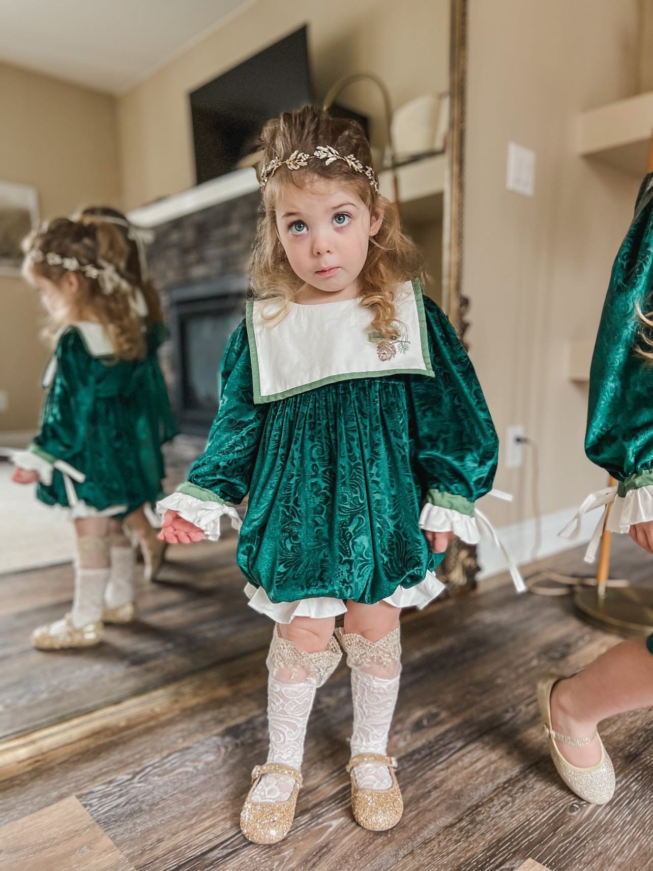 Baby Girls | Everly Damask Velour Romper | Green