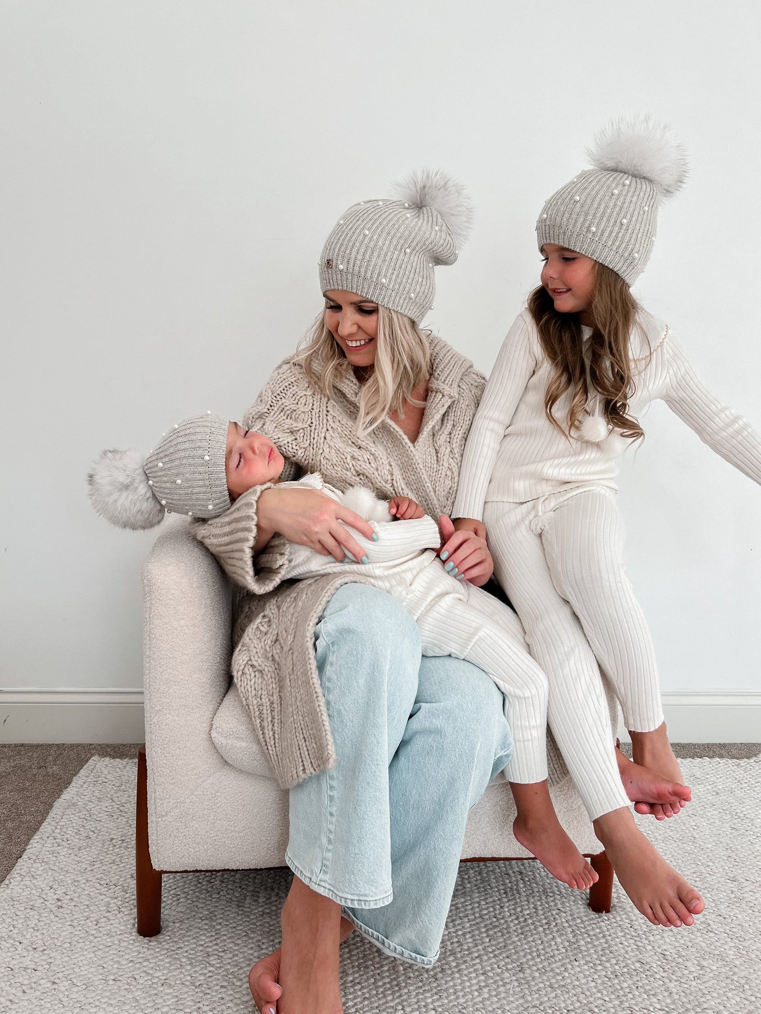 Angora Adult Hat | Pearl