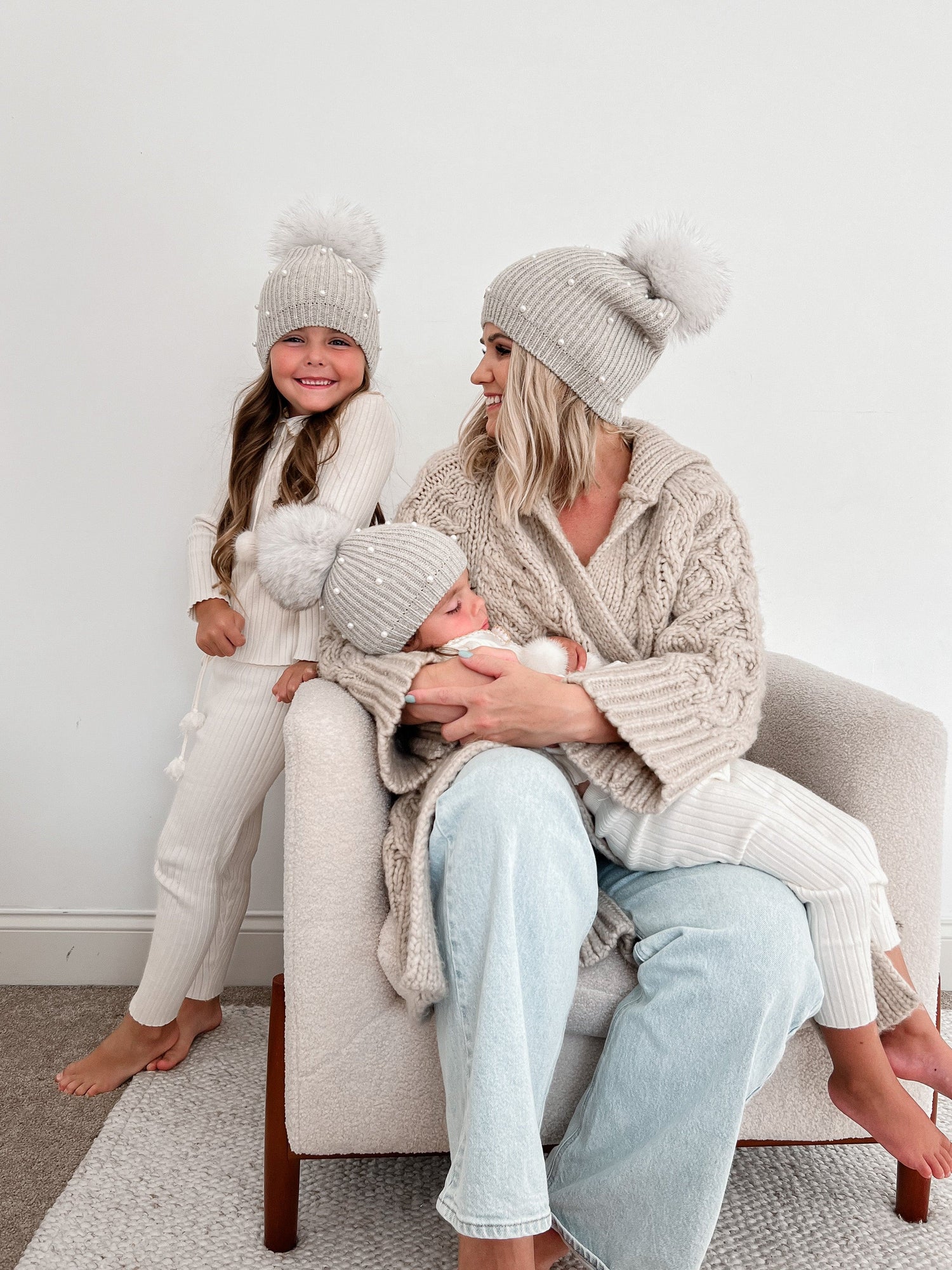 Angora Adult Hat | Pearl