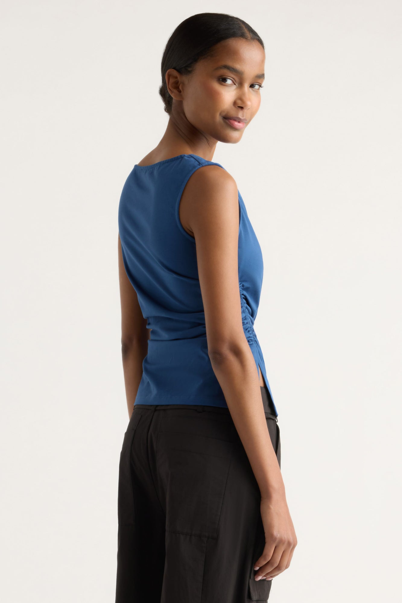 Isilda | Josie Shirred-Side Cowl-Neck Tee in Size Extra Small