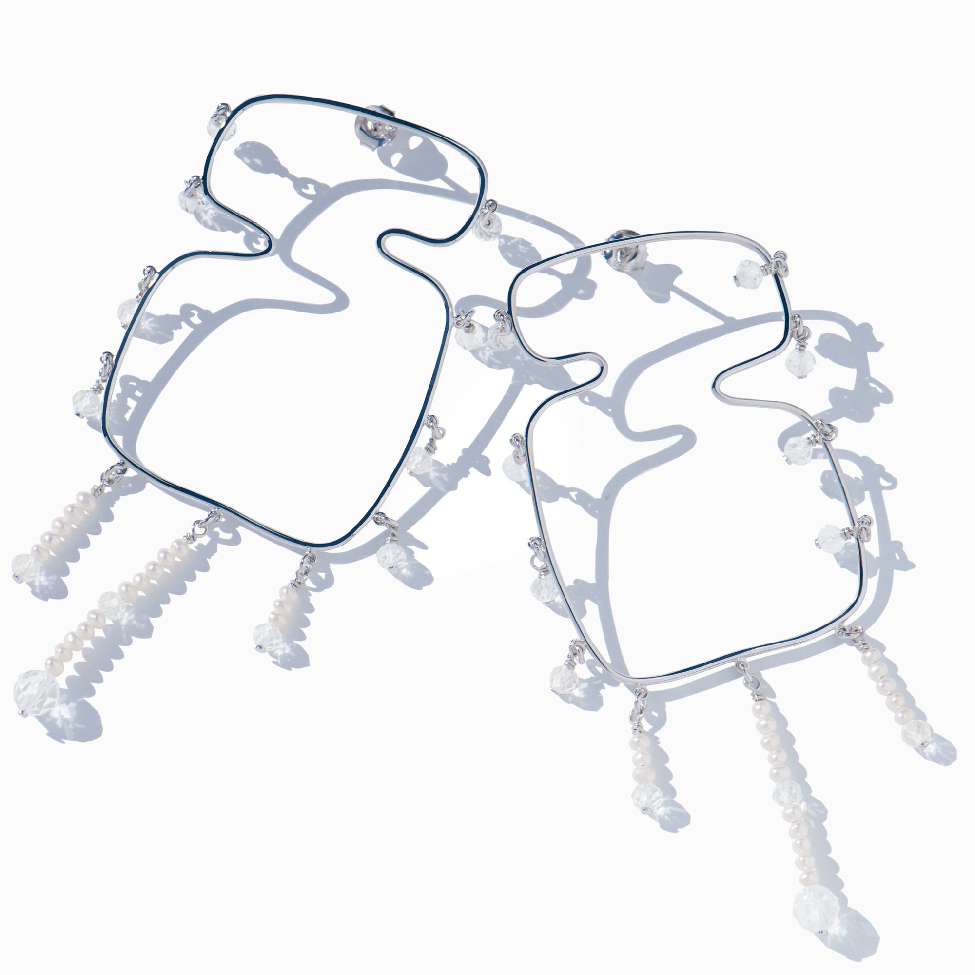 Verge Earrings | Silver | Freshwater Pearls/Topaz