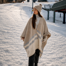Unisex | Aspen Cape | Beige / Ivory / Light Grey