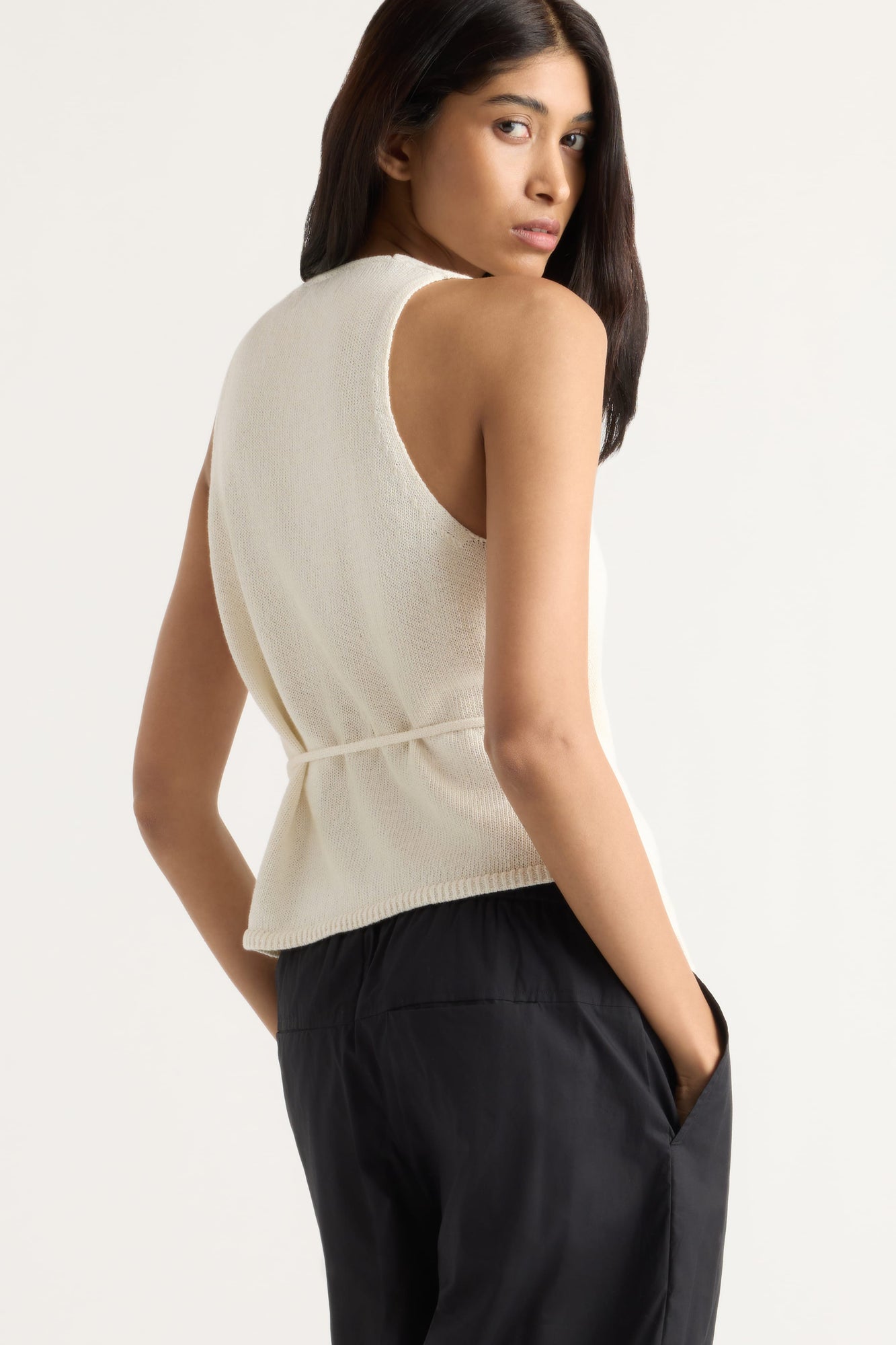 Arya | Paula Stretch-Waist Organic Cotton Pant in Size Small