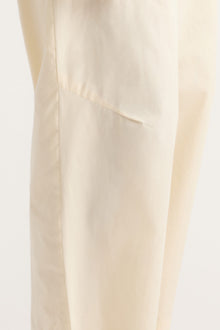 Arya | Paula Stretch-Waist Organic Cotton Pant in Size Small