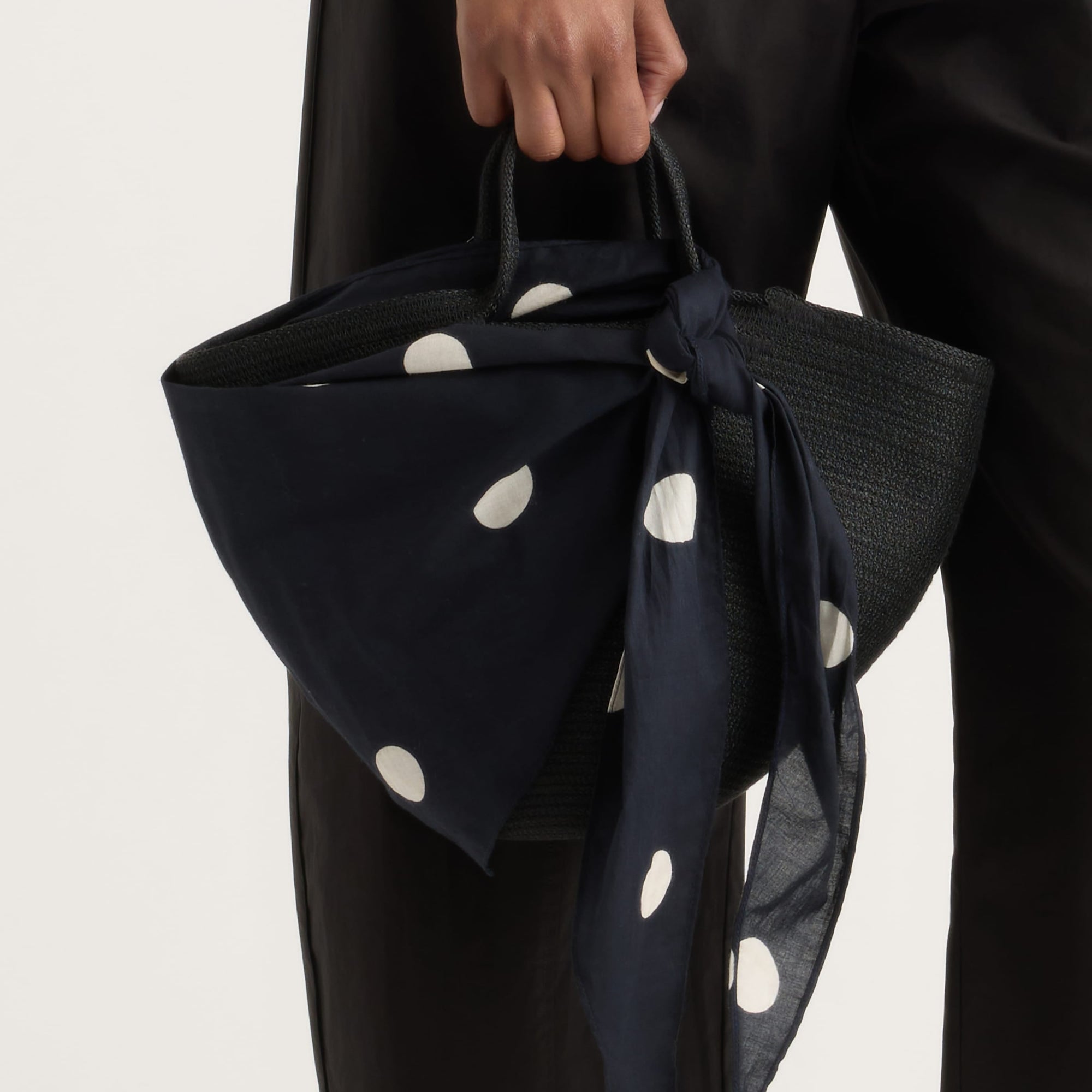 Piper Lightweight Polka Dot Triangle Scarf | Navy / Cream