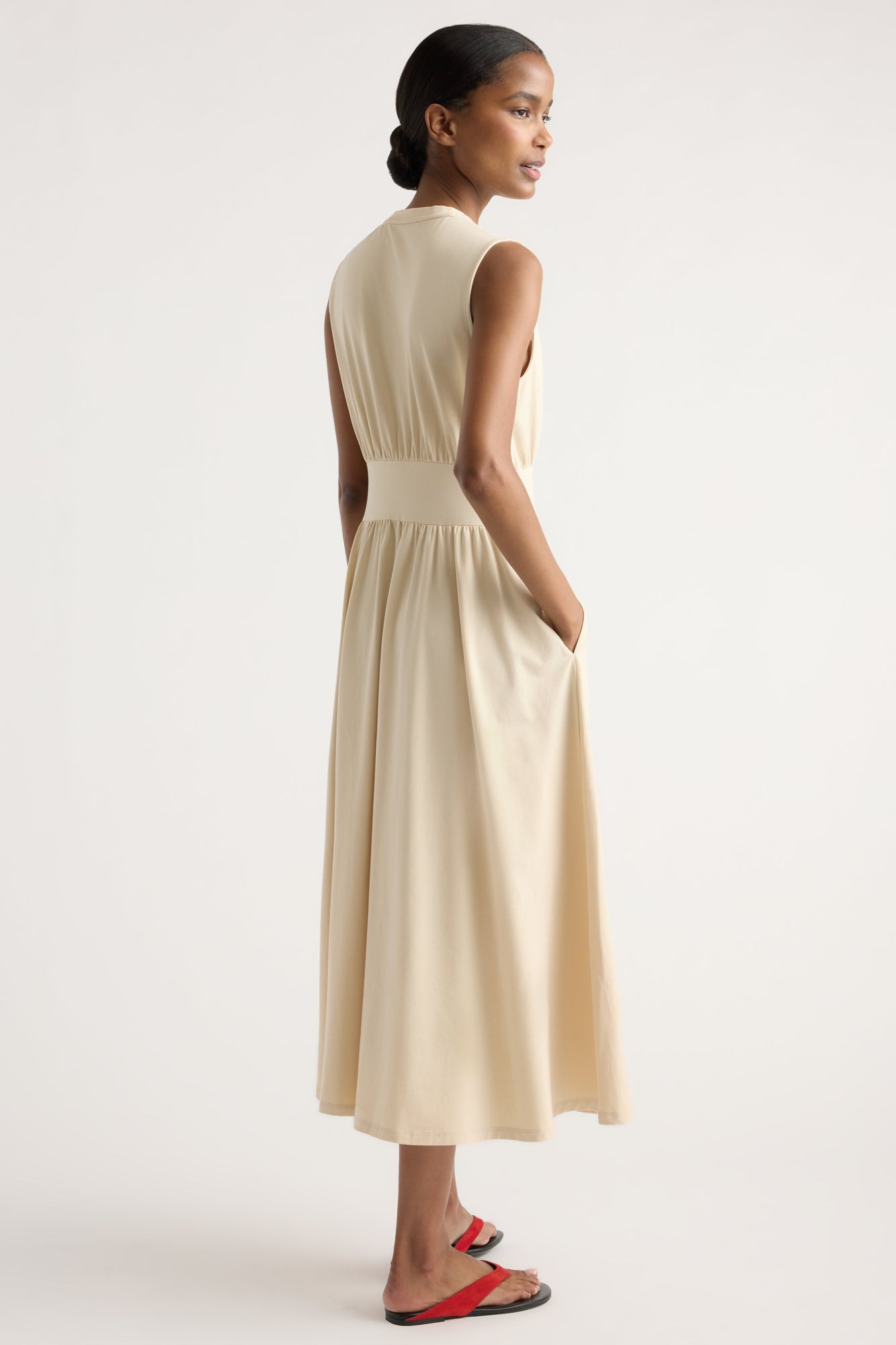 Isilda | Prynn Sleeveless Jersey Dress in Size Extra Small