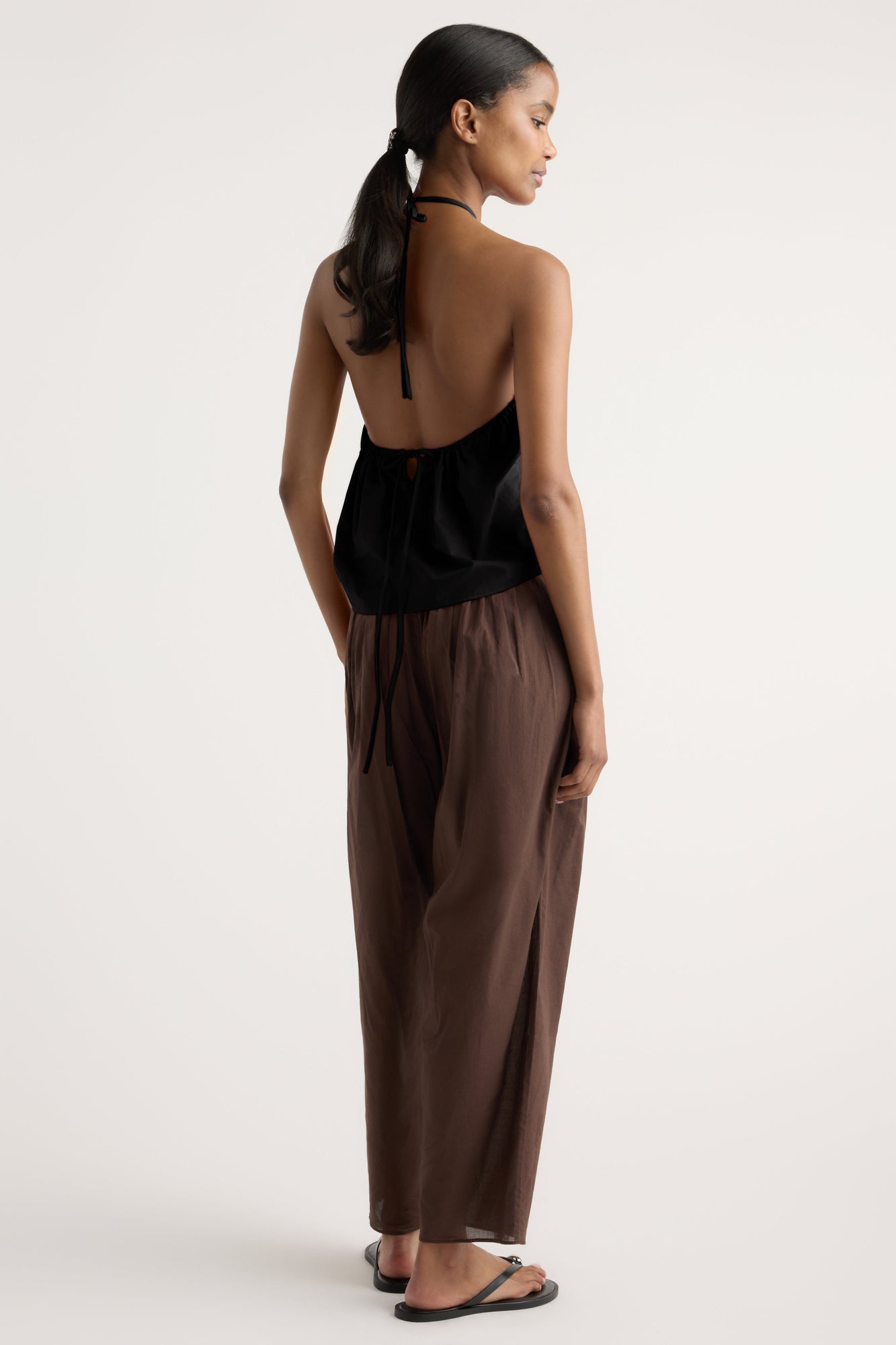 Isilda | Vesna Organic Cotton V-Neck Halter Top in Size Extra Small