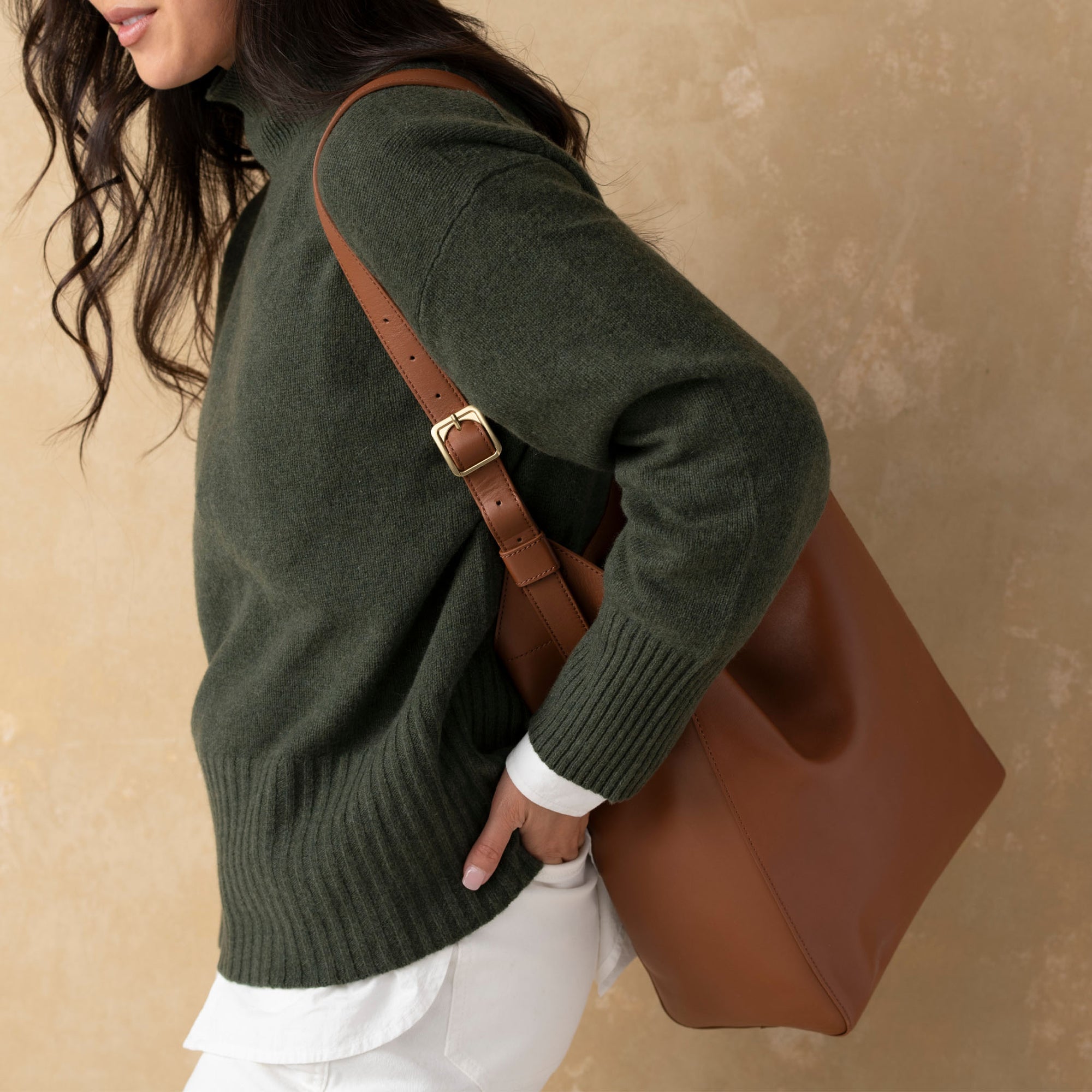 Womens | Cecilia Go-To Shoulder Bag | Caramel