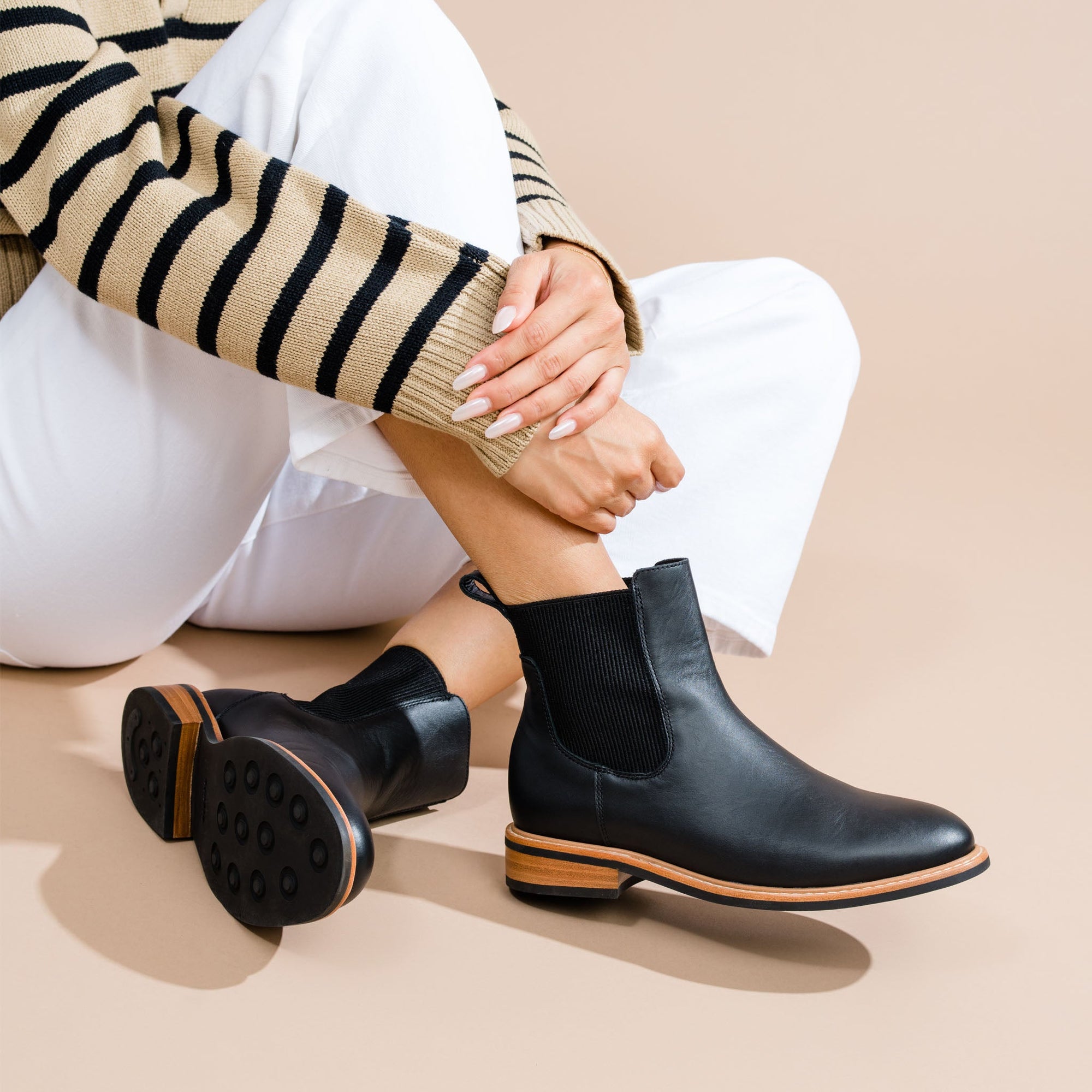 Womens | Carmen Chelsea Boot 2.0 | Black