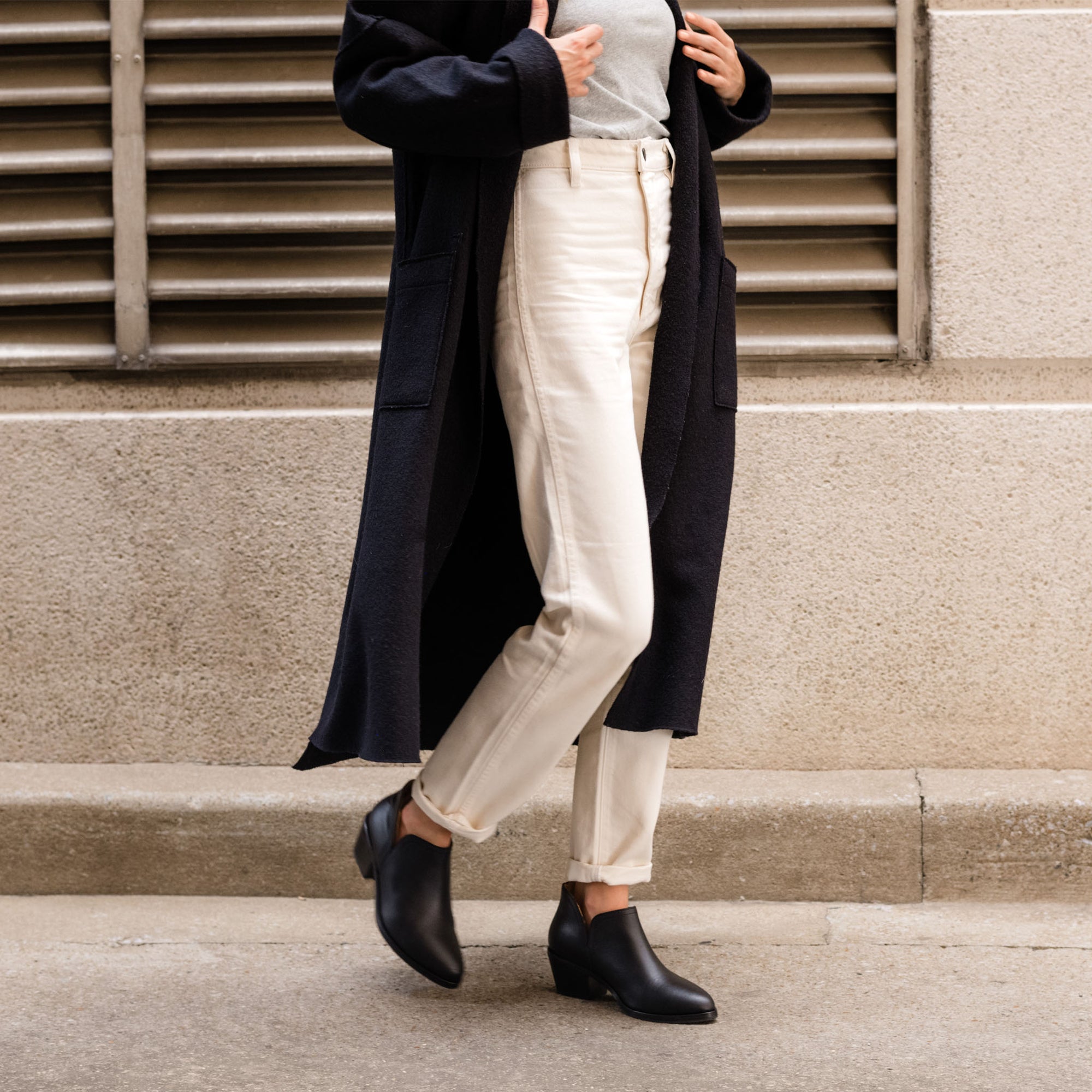 Womens | Mia Everyday Ankle Bootie | Black/Black